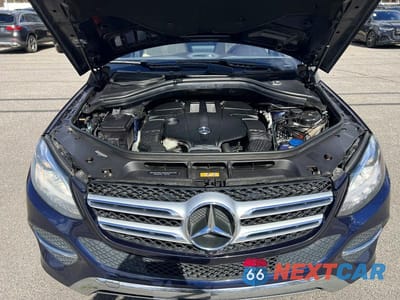 Zdjęcie 8 z 10 samochodu: 2019 MERCEDES-BENZ GLE 400 4MATIC VIN:4JGDA5GB2KB216213 - miniatura