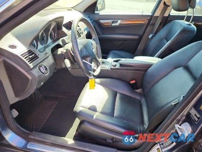 Zdjęcie 7 z 11 samochodu: 2008 MERCEDES-BENZ C 300 VIN:WDDGF54X08F054222 - miniatura