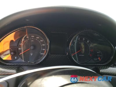 Zdjęcie 9 z 12 samochodu: 2014 MASERATI GRANTURISMO S VIN:ZAM45VLA1E0078049 - miniatura