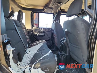 Zdjęcie 10 z 12 samochodu: 2018 JEEP WRANGLER UNLIMITED SPORT VIN:1C4HJXDG7JW137824 - miniatura