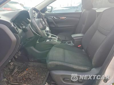 Zdjęcie 7 z 12 samochodu: 2018 NISSAN ROGUE SV VIN:KNMAT2MT1JP505937 - miniatura