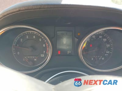 Zdjęcie 9 z 12 samochodu: 2012 JEEP GRAND CHEROKEE OVERLAND VIN:1C4RJFCT7CC134228 - miniatura