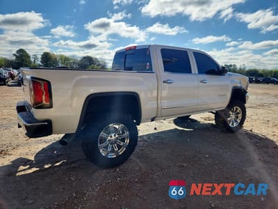 Trzecie zdjęcie samochodu z tyłu: 2018 GMC SIERRA K1500 SLT VIN:3GTU2NEC2JG245536 - miniatura