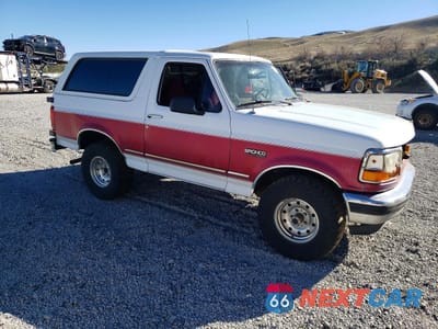 Czwarte zdjęcie samochodu z boku: 1995 FORD BRONCO U100 VIN:1FMEU15H0SLA18736 - miniatura