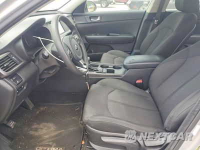 Zdjęcie 7 z 12 samochodu: 2018 KIA OPTIMA LX VIN:5XXGT4L36JG229009 - miniatura