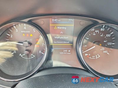 Zdjęcie 9 z 14 samochodu: 2018 NISSAN ROGUE S VIN:5N1AT2MVXJC850744 - miniatura