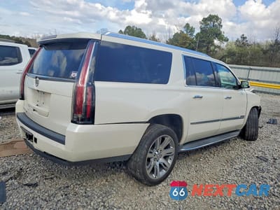 Trzecie zdjęcie samochodu z tyłu: 2015 CADILLAC ESCALADE ESV LUXURY VIN:1GYS4HKJ2FR179237 - miniatura