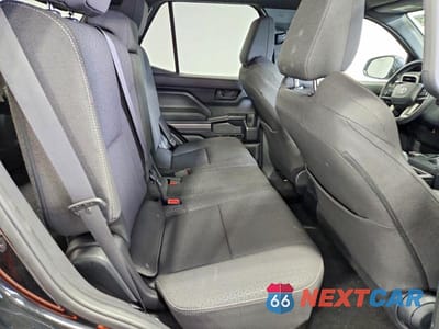 Zdjęcie 11 z 12 samochodu: 2025 TOYOTA 4RUNNER SR5 VIN:JTEVA5AR0S5001969 - miniatura