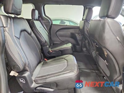 Zdjęcie 11 z 13 samochodu: 2025 CHRYSLER PACIFICA SELECT VIN:2C4RC1BGXSR599139 - miniatura