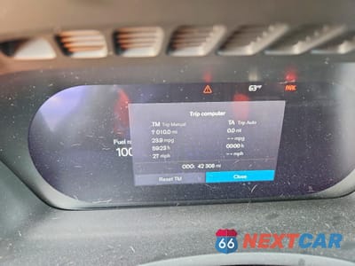 Zdjęcie 9 z 14 samochodu: 2023 VOLVO XC90 PLUS VIN:YV4L12PN4P1951553 - miniatura