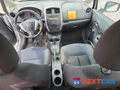 Zdjęcie 8 z 12 samochodu: 2016 NISSAN VERSA NOTE S PLUS VIN:3N1CE2CP8GL367490 - miniatura