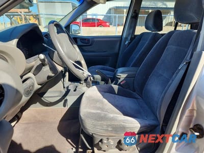 Zdjęcie 7 z 12 samochodu: 2002 HYUNDAI SANTA FE GLS VIN:KM8SC73D72U243965 - miniatura