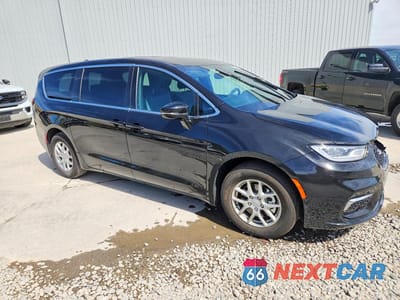 Czwarte zdjęcie samochodu z boku: 2026 CHRYSLER PACIFICA SELECT VIN:2C4RC1BG9TR220777 - miniatura