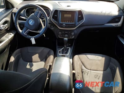 Zdjęcie 8 z 12 samochodu: 2016 JEEP CHEROKEE LATITUDE VIN:1C4PJLCS0GW108054 - miniatura