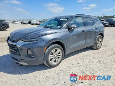 2022 CHEVROLET BLAZER 2LT 3GNKBCR42NS224176 - główne zdjęcie licytacji z USA - miniatura