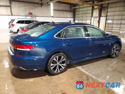 Trzecie zdjęcie samochodu z tyłu: 2022 VOLKSWAGEN PASSAT SE VIN:1VWSA7A32NC001645 - miniatura