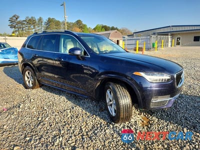 Czwarte zdjęcie samochodu z boku: 2019 VOLVO XC90 T5 MOMENTUM VIN:YV4102CK5K1445437 - miniatura