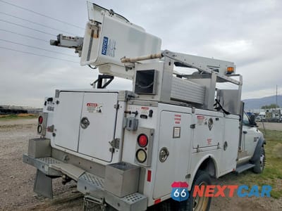 Trzecie zdjęcie samochodu z tyłu: 2015 RAM 4500 VIN:3C7WRKBJ9FG530881 - miniatura