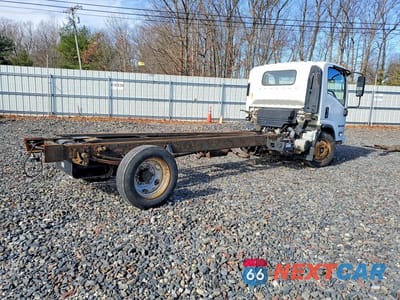 Trzecie zdjęcie samochodu z tyłu: 2015 ISUZU NPR HD VIN:54DC4W1B4FS802340 - miniatura