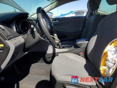 Zdjęcie 7 z 13 samochodu: 2014 HYUNDAI SONATA GLS VIN:5NPEB4AC9EH918288 - miniatura