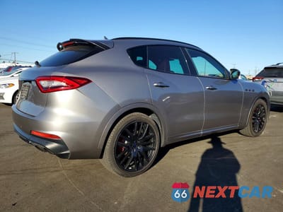 Trzecie zdjęcie samochodu z tyłu: 2019 MASERATI LEVANTE S SPORT VIN:ZN661YUS0KX323555 - miniatura