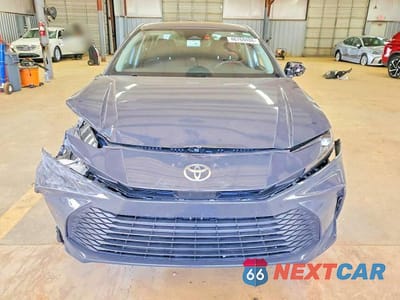 Piąte zdjęcie samochodu w środku: 2025 TOYOTA CAMRY LE VIN:4T1DAACK9SU128357 - miniatura