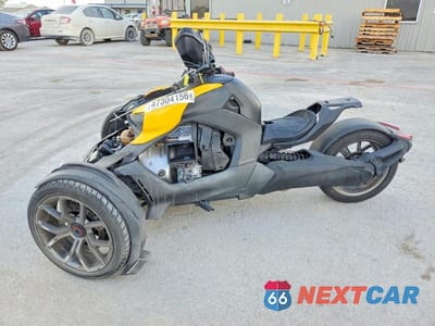 Trzecie zdjęcie samochodu z tyłu: 2023 CAN-AM RYKER VIN:3JB2FEG45PJ001153 - miniatura