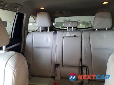 Zdjęcie 10 z 12 samochodu: 2015 TOYOTA HIGHLANDER XLE VIN:5TDJKRFH0FS150812 - miniatura