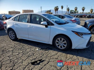 Czwarte zdjęcie samochodu z boku: 2023 TOYOTA COROLLA LE VIN:5YFB4MDE8PP045701 - miniatura