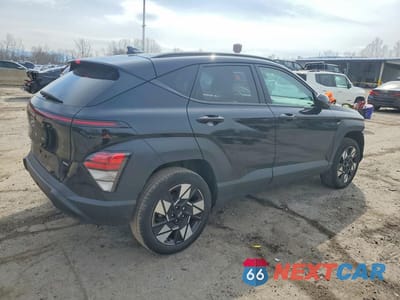 Trzecie zdjęcie samochodu z tyłu: 2024 HYUNDAI KONA SEL VIN:KM8HBCAB4RU107505 - miniatura