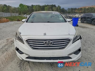 Piąte zdjęcie samochodu w środku: 2017 HYUNDAI SONATA SE VIN:5NPE24AFXHH565932 - miniatura