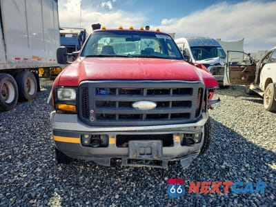 Piąte zdjęcie samochodu w środku: 2006 FORD F550 SUPER DUTY VIN:1FDAF57P06EA79048 - miniatura