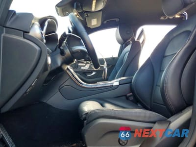 Zdjęcie 7 z 14 samochodu: 2022 MERCEDES-BENZ GLC 300 4MATIC VIN:W1N0G8EB9NV391544 - miniatura