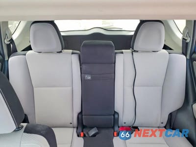 Zdjęcie 10 z 13 samochodu: 2016 TOYOTA RAV4 HYBRID XLE VIN:JTMRJREV8GD058518 - miniatura