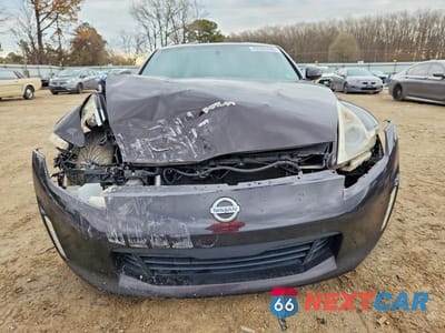 Piąte zdjęcie samochodu w środku: 2016 NISSAN 370Z SPORT TECH VIN:JN1AZ4EH5GM930966 - miniatura