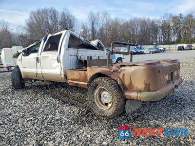 Drugie zdjęcie samochodu z przodu: 2006 FORD F350 SUPER DUTY FLATBED TRUCK VIN:1FTWW33P66EC97628 - miniatura