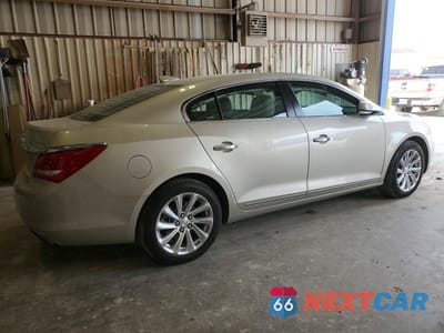 Trzecie zdjęcie samochodu z tyłu: 2016 BUICK LACROSSE VIN:1G4GB5G36GF179735 - miniatura