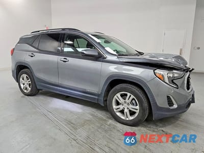 Czwarte zdjęcie samochodu z boku: 2020 GMC TERRAIN SLE VIN:3GKALTEV5LL205083 - miniatura