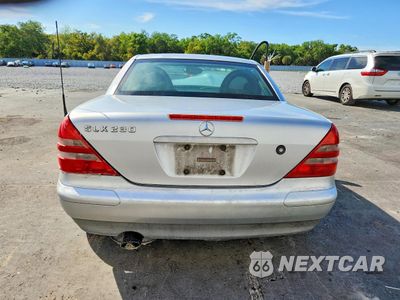Zdjęcie 6 z 13 samochodu: 1999 MERCEDES-BENZ SLK 230 KOMPRESSOR VIN:WDBKK47F9XF101449 - miniatura