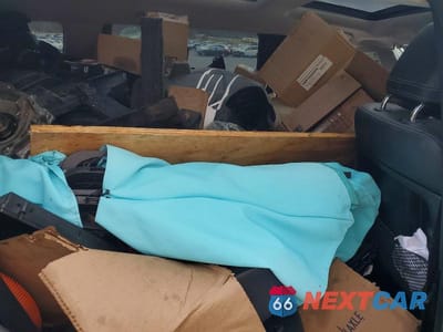 Zdjęcie 11 z 12 samochodu: 2015 MERCEDES-BENZ GL 450 4MATIC VIN:4JGDF6EE5FA535427 - miniatura