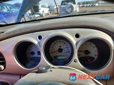 Zdjęcie 9 z 12 samochodu: 2001 CHRYSLER PT CRUISER VIN:3C8FY4BB21T317161 - miniatura