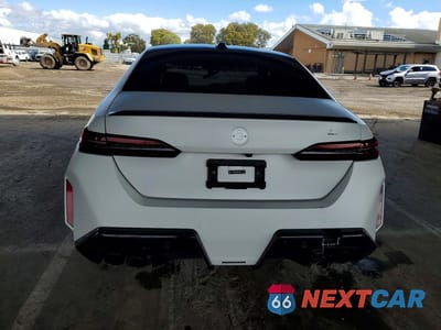 Zdjęcie 6 z 11 samochodu: 2025 BMW M5 VIN:WBS83FK01SCT27933 - miniatura