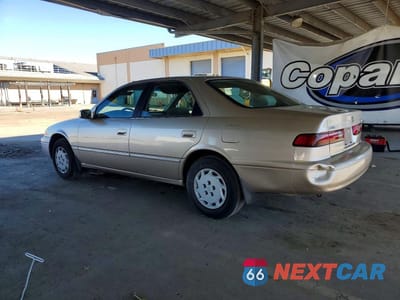 Drugie zdjęcie samochodu z przodu: 1998 TOYOTA CAMRY VIN:JT2BG28KXW0183446 - miniatura