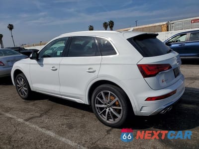 Drugie zdjęcie samochodu z przodu: 2022 AUDI SQ5 PREMIUM VIN:WA1A4AFY3N2037173 - miniatura