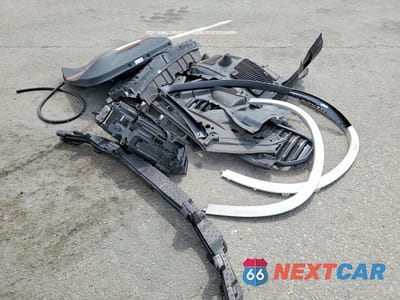 Zdjęcie 12 z 13 samochodu: 2025 BMW X5 XDRIVE50E VIN:5UX43EU01S9X77204 - miniatura