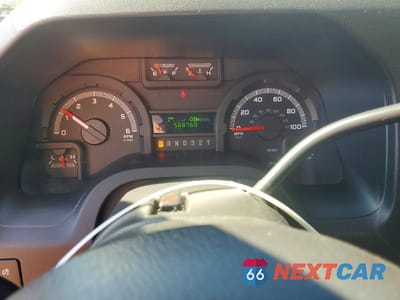 Zdjęcie 8 z 10 samochodu: 2013 FORD ECONOLINE E350 SUPER DUTY CUTAWAY VAN VIN:1FDWE3FL0DDB26352 - miniatura