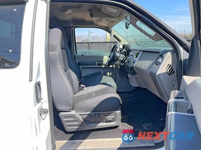 Piąte zdjęcie samochodu w środku: 2009 FORD F250 SUPER DUTY VIN:1FTSX21519EA80483 - miniatura