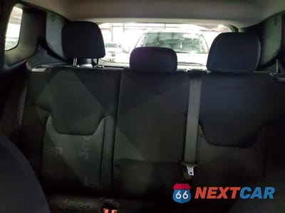 Zdjęcie 10 z 13 samochodu: 2016 JEEP RENEGADE LATITUDE VIN:ZACCJBBW6GPE37738 - miniatura