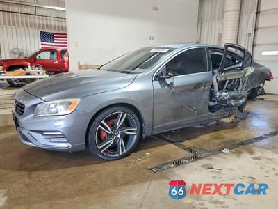 2017 VOLVO S60 R DESIGN YV149MTS2H2420039 - główne zdjęcie licytacji z USA - miniatura