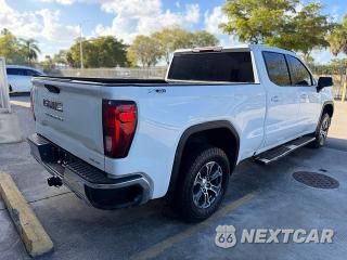 Trzecie zdjęcie samochodu z tyłu: 2021 GMC SIERRA K1500 SLE VIN:1GTU9BET4MZ191297 - miniatura